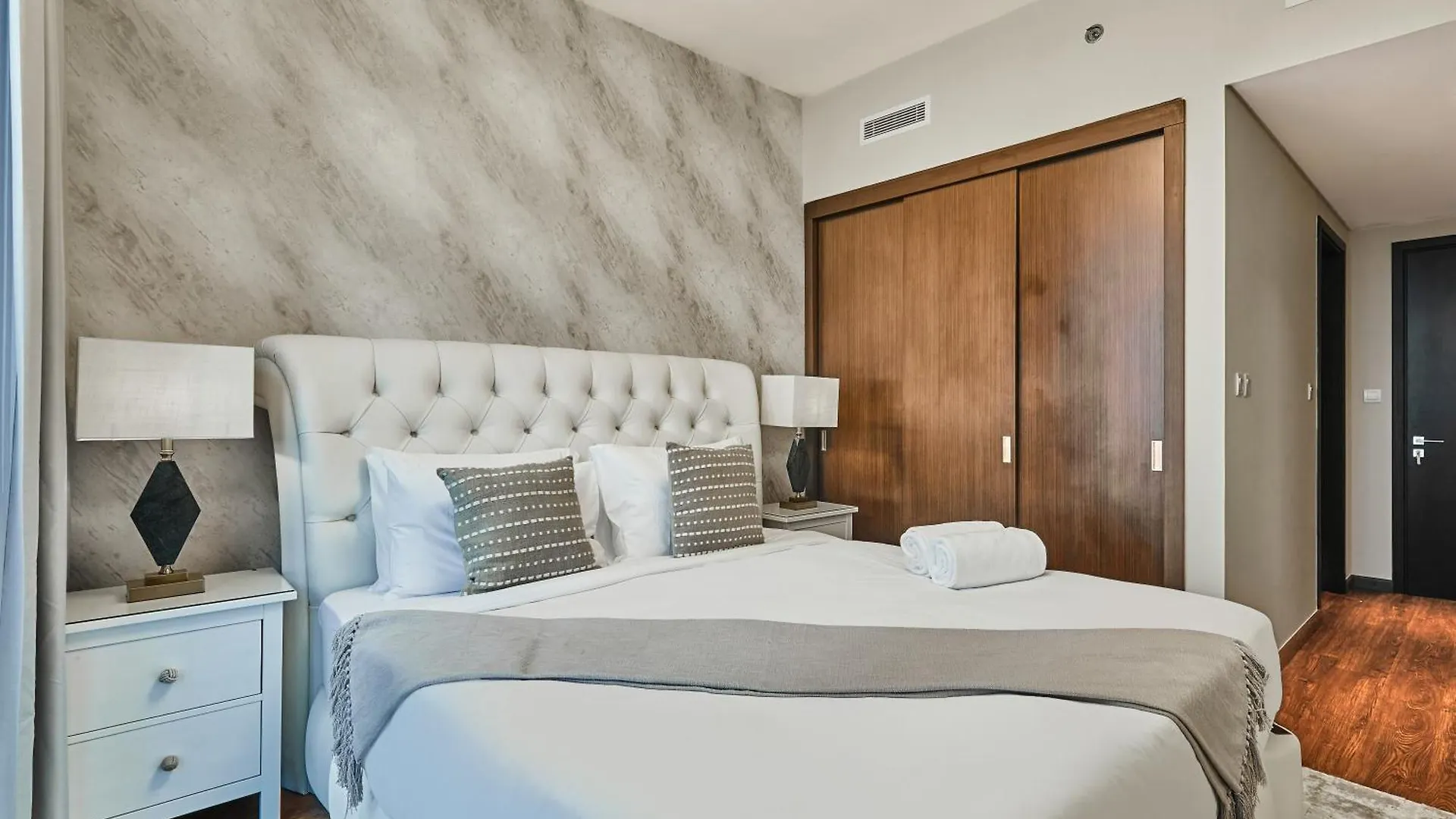 Daire Bnbmehomes - Boulevard Heights Dubai