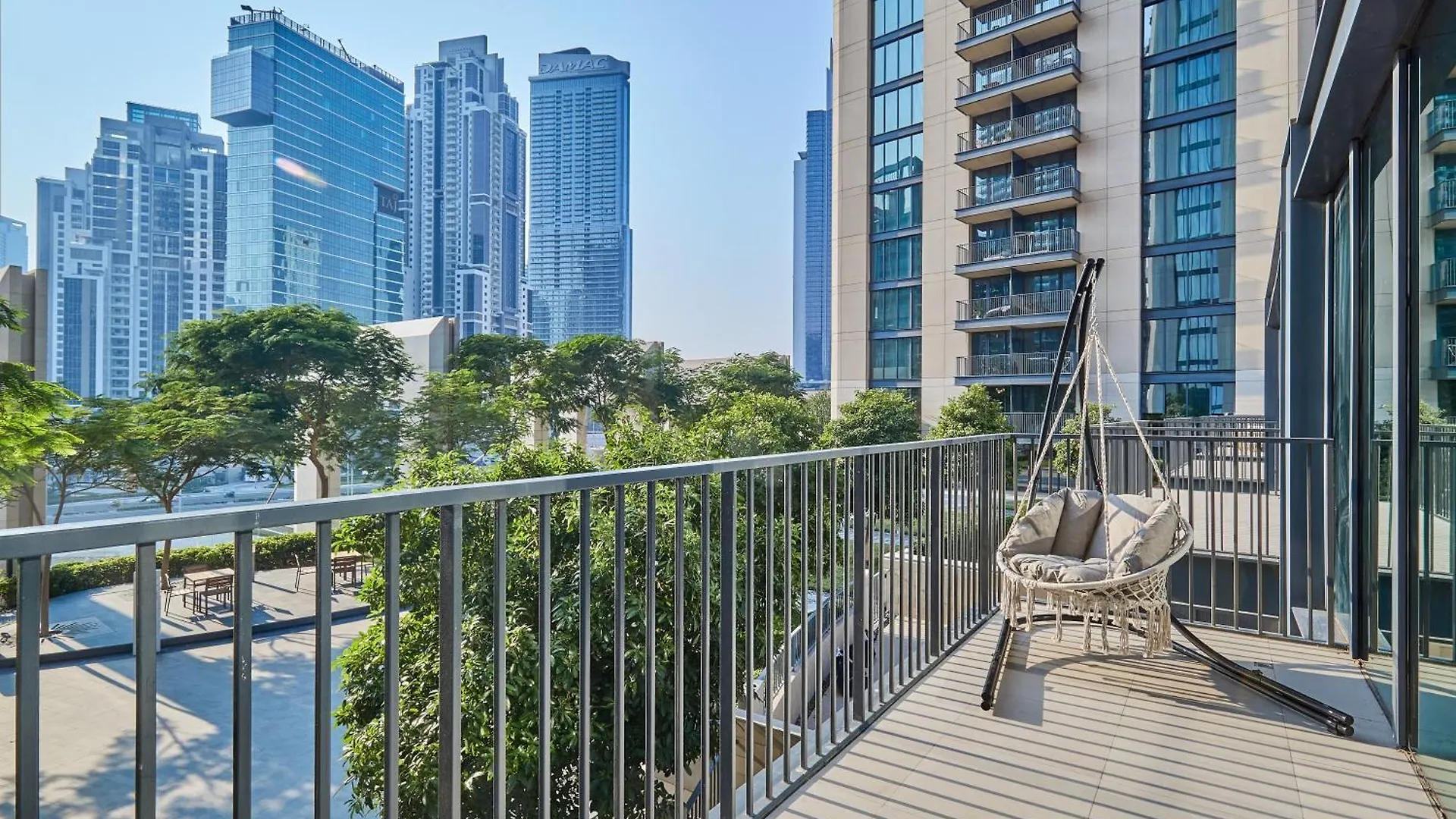 Bnbmehomes - Boulevard Heights Dubai